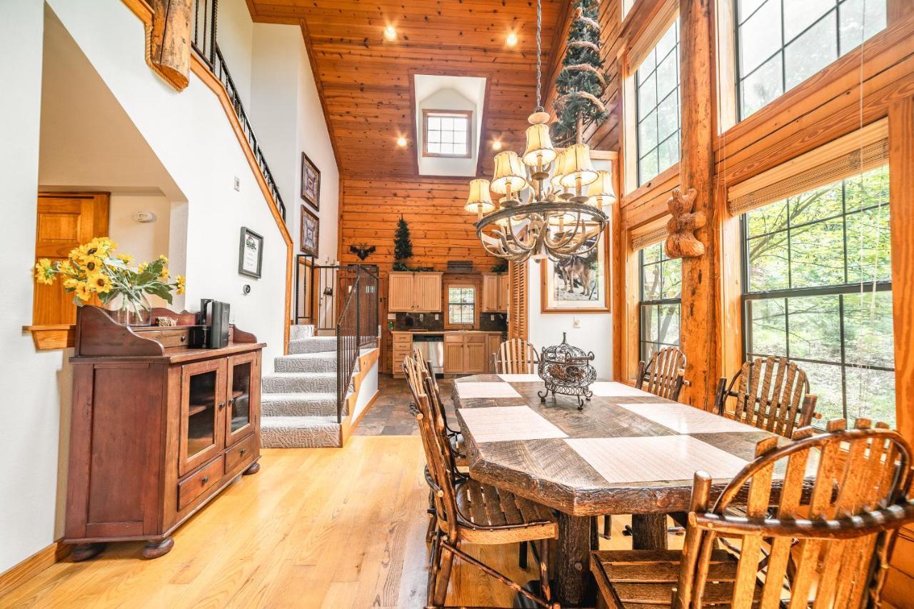 Cabins At Grand Mountain Branson Bagian luar foto
