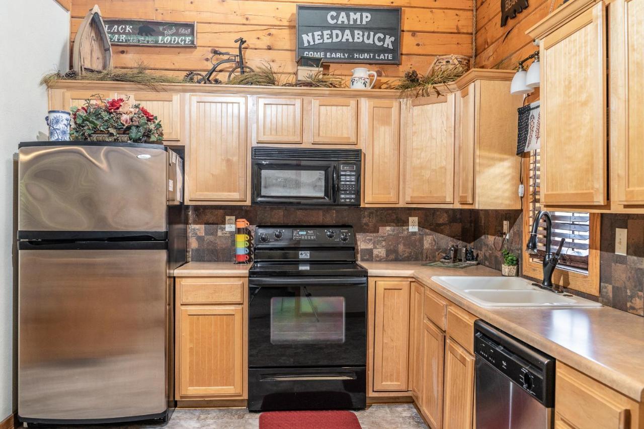 Cabins At Grand Mountain Branson Bagian luar foto