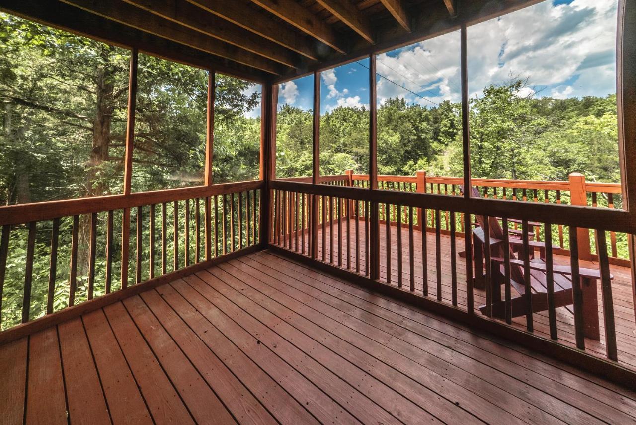 Cabins At Grand Mountain Branson Bagian luar foto